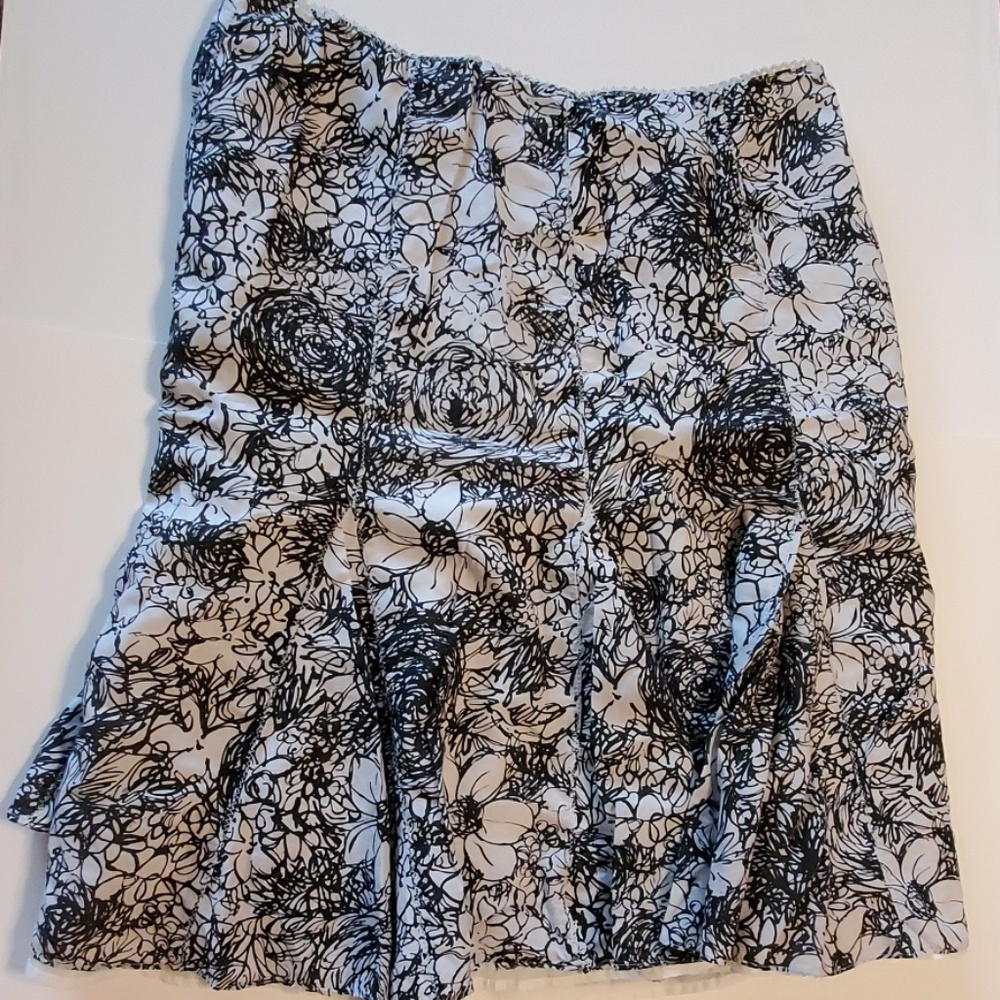 Susan Bristol tea lenght skirt size 12